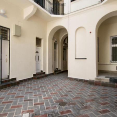 Premium Apartment By Hi5 - Penthouse Studio + Rooftop Βουδαπέστη Εξωτερικό φωτογραφία